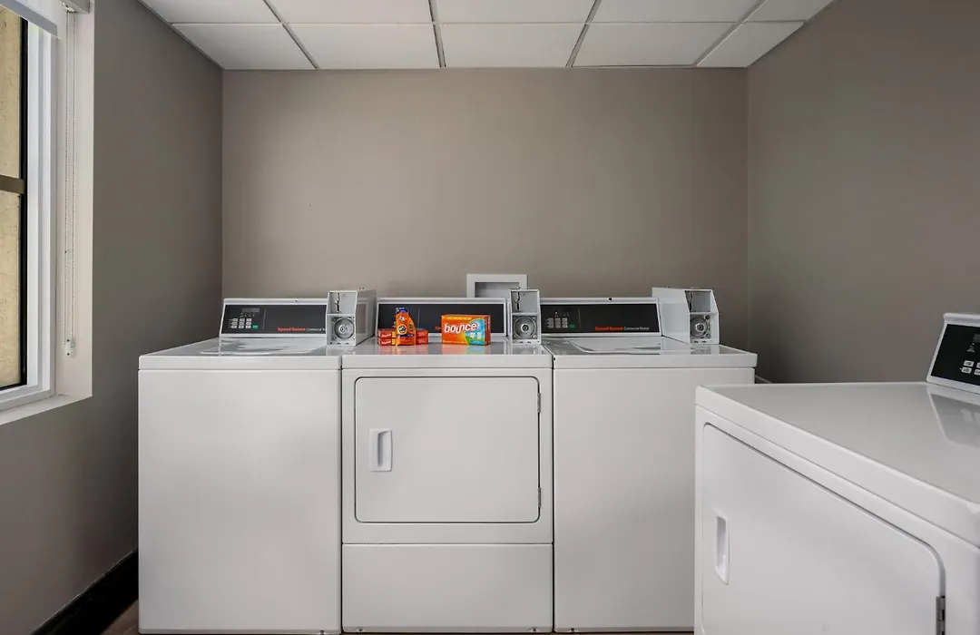 Holiday Inn Express & Suites Miami Kendall By Ihg-1