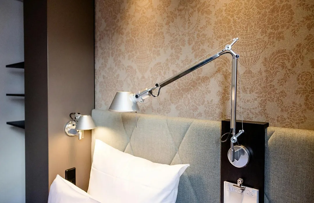 Motel One München Sendlinger Tor-1