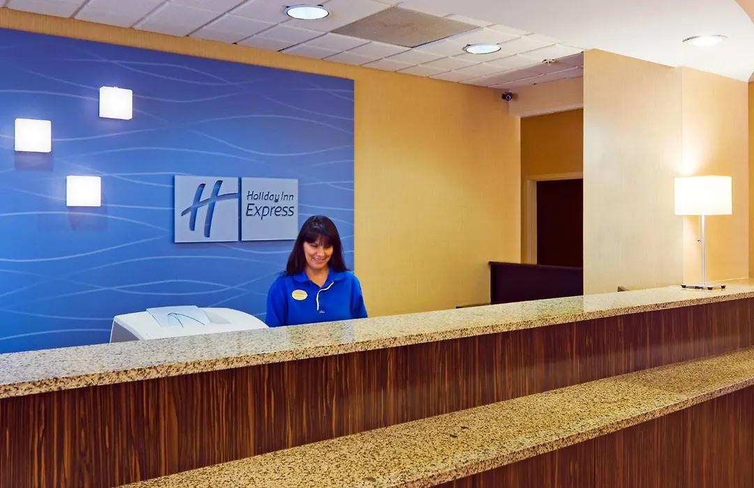 Holiday Inn Express Hotel & Suites Kendall East-Miami By Ihg-1