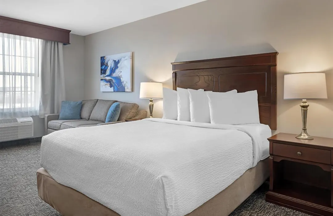 Best Western Plus Grand-Sault Hotel & Suites-1