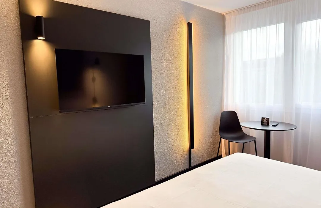 Ibis Alès Centre Ville-1