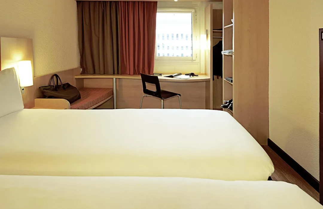 ibis Oran les Falaises-1
