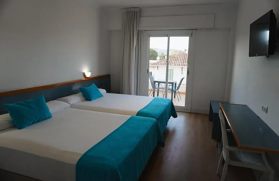 Hotel Brisamar Suites-1
