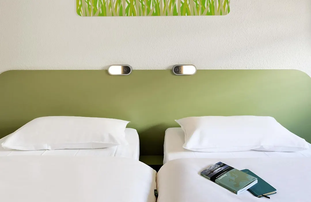 Ibis Budget Concarneau-1