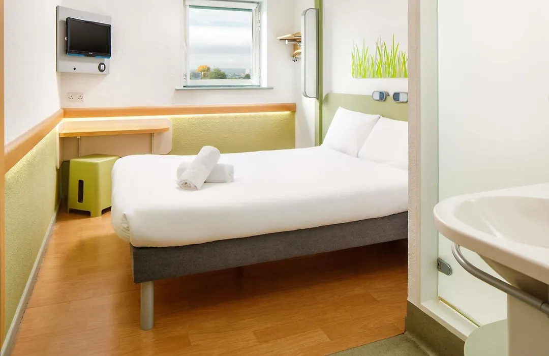 Ibis Budget Sheffield Arena-1