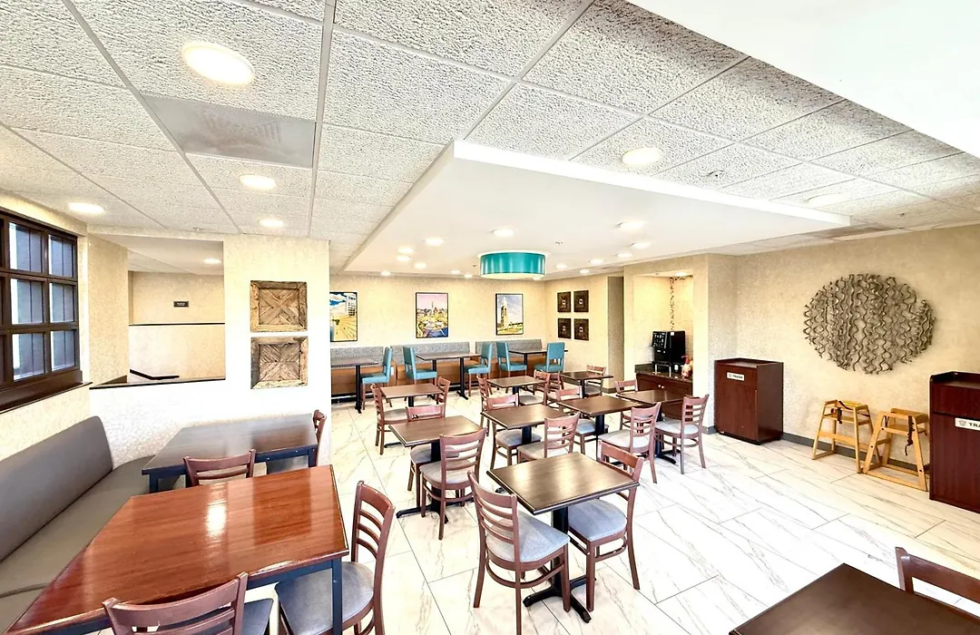 Best Western Plus Indianapolis-1