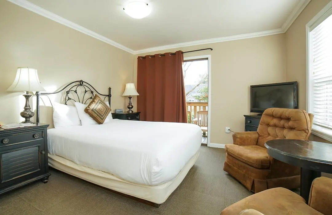 Ecola Creek Lodge-1