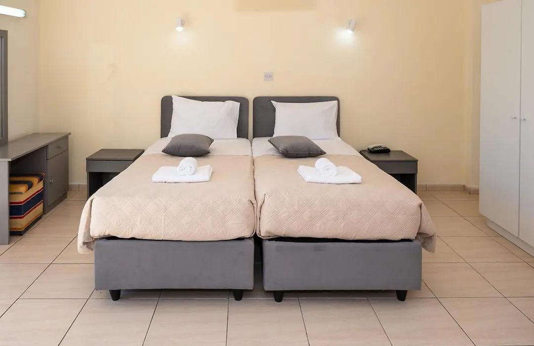 Mariela Hotel Apartments-1