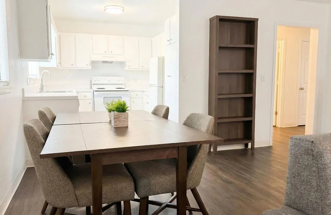 Intown Suites Extended Stay Louisville Ky - Preston Hwy-1