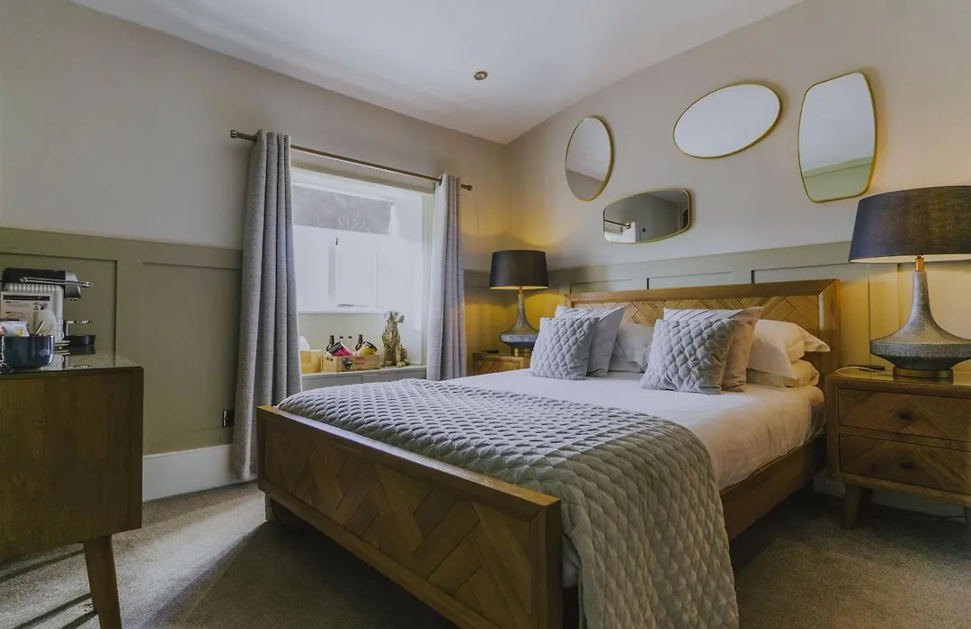 Black Horse Hotel-1