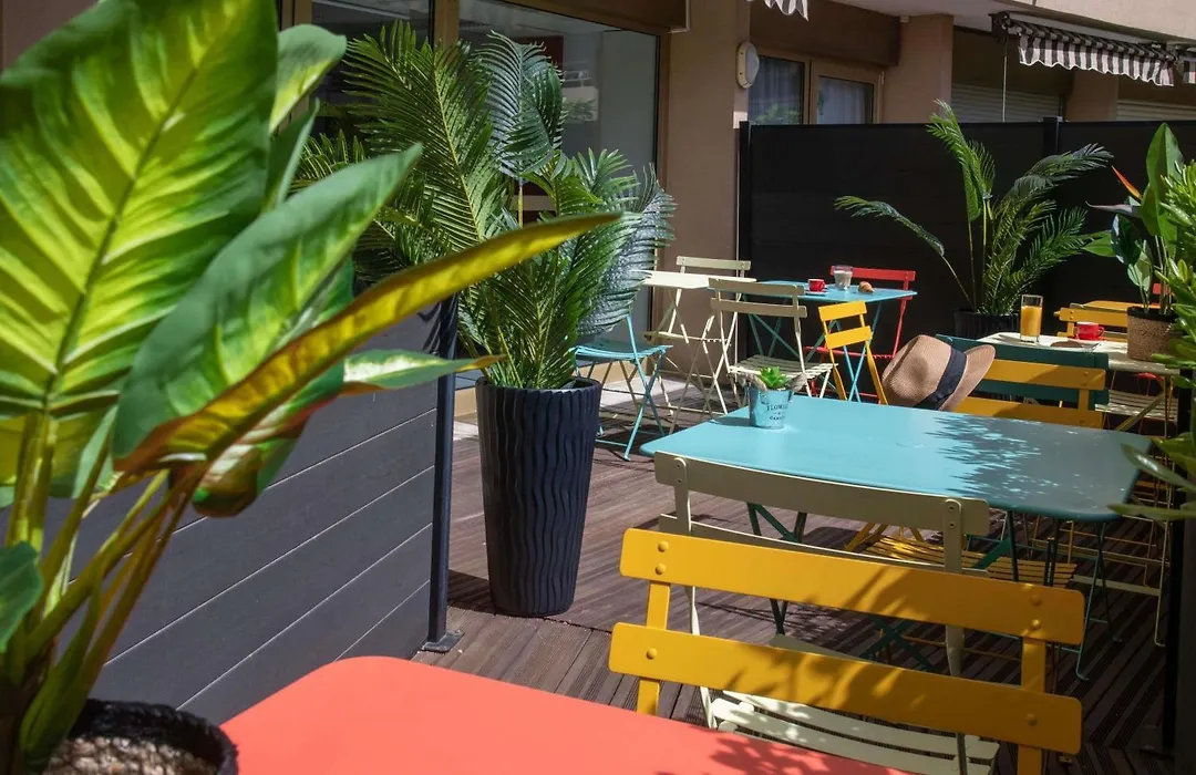 ibis Cannes Plage La Bocca-1