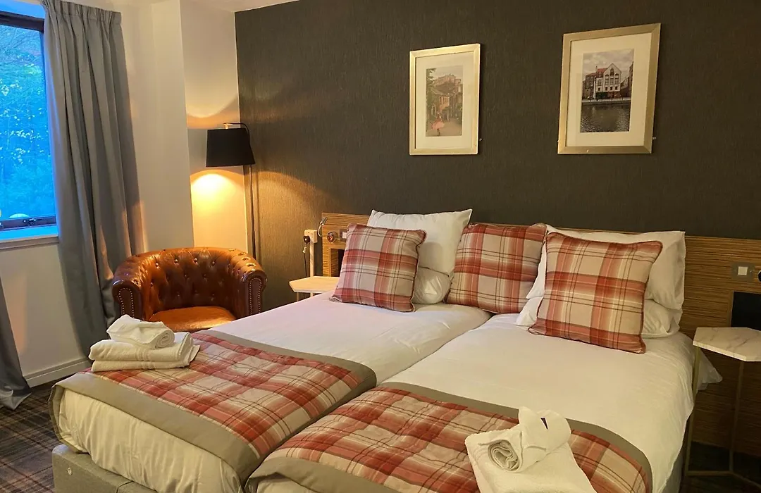 Britannia Edinburgh Hotel-1