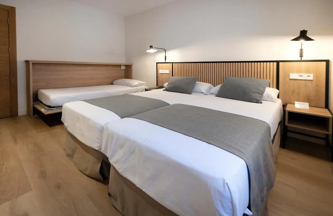 Hotel Marfany-1