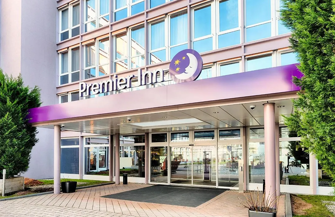 Premier Inn Muenchen City Ost-1