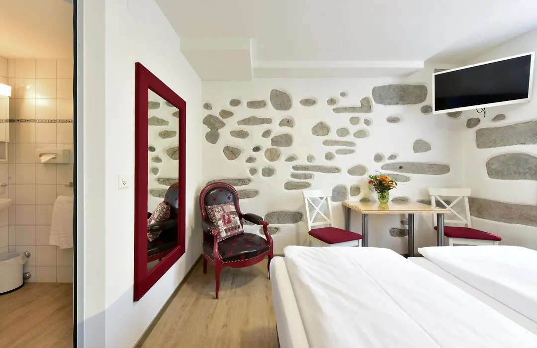 Hotel Hirschen-1