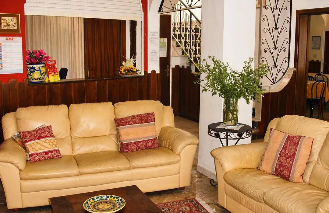 Hotel La Rusticana-1
