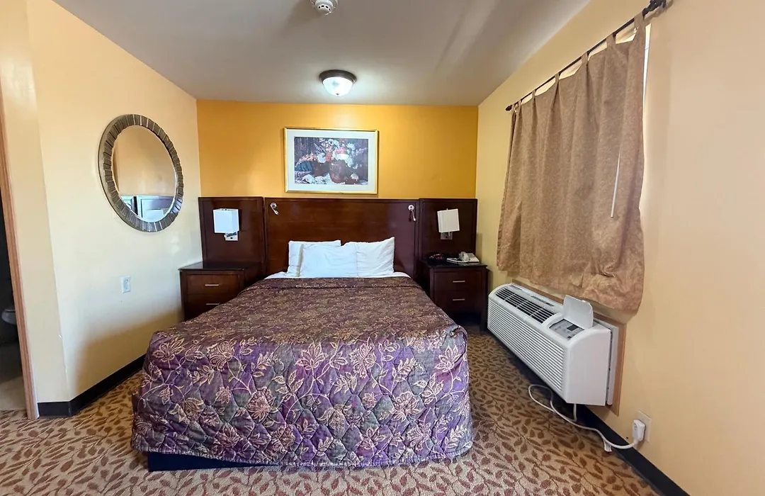 Regal Inn Coffeyville Ks Us 169-1