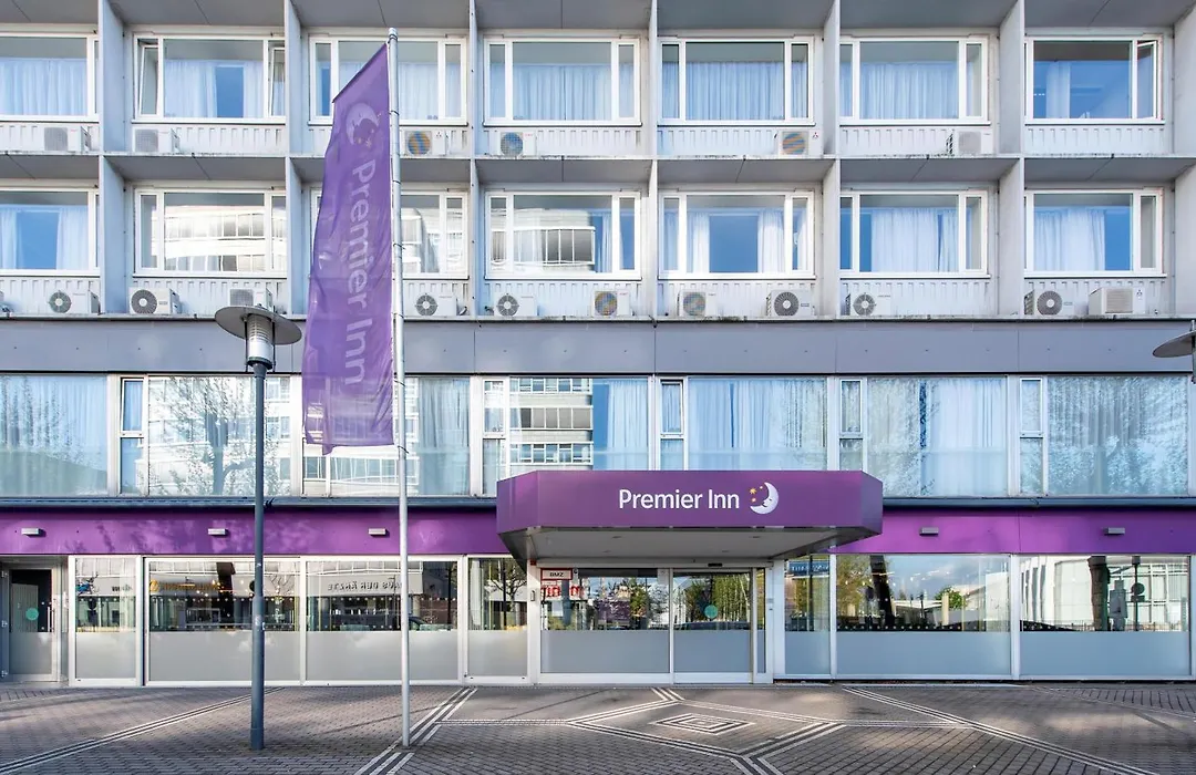 Premier Inn Saarbrücken City Centre-1