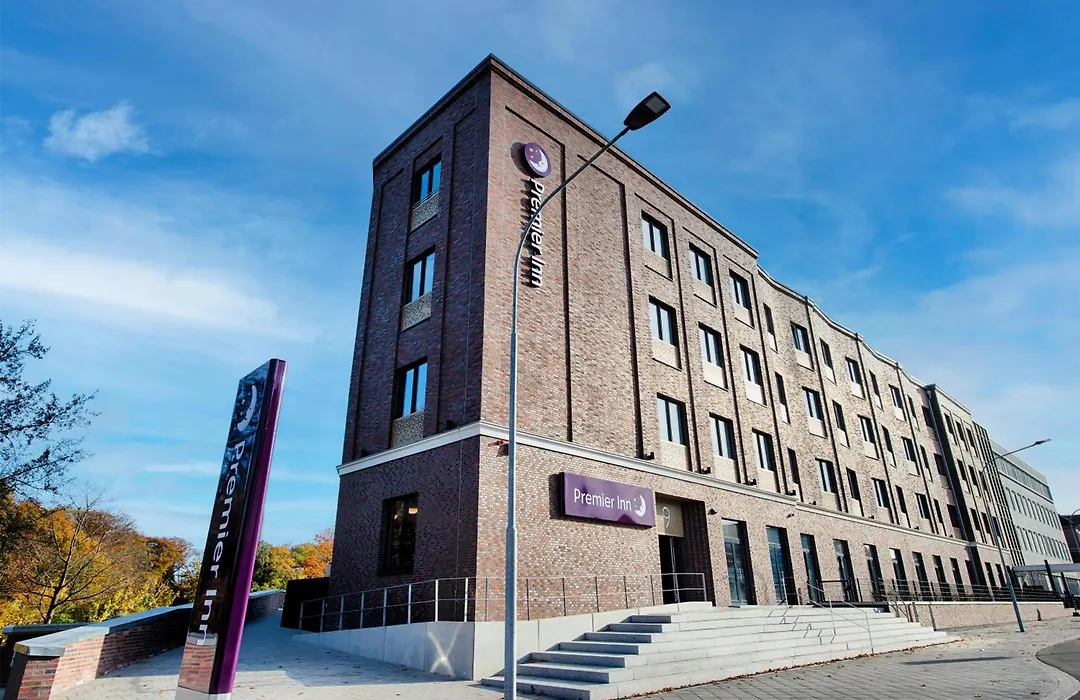 Premier Inn Lübeck City Stadtgraben-1