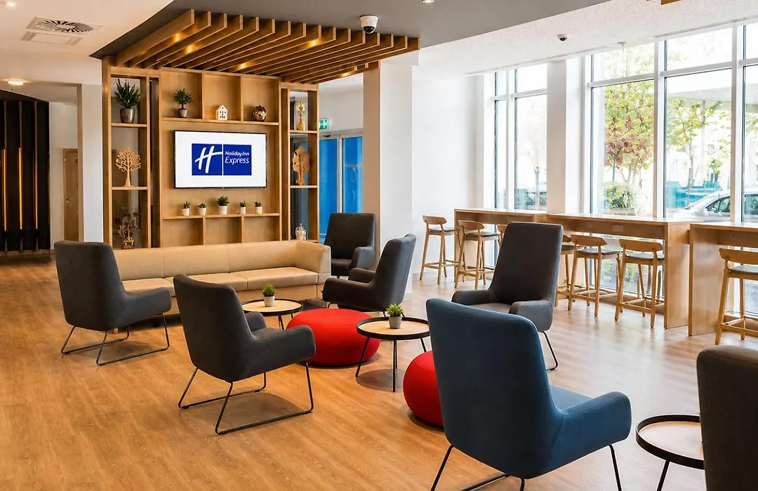 Holiday Inn Express Munich Airport - Erding By Ihg-1