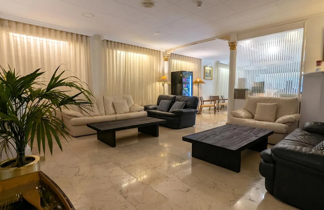 Hotel Medium Claramar-1