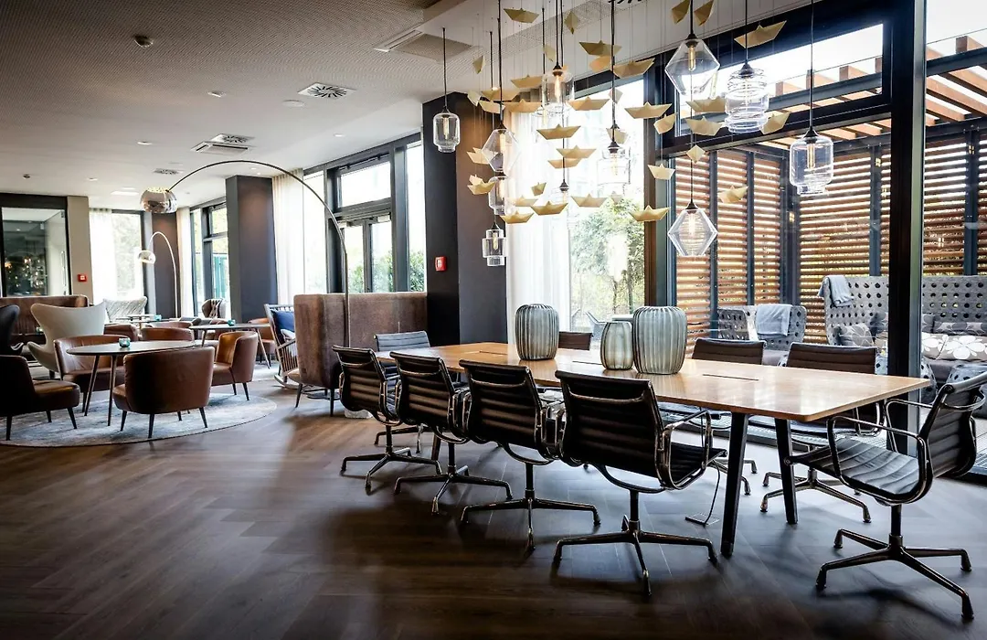 Motel One Hamburg-Alster-1