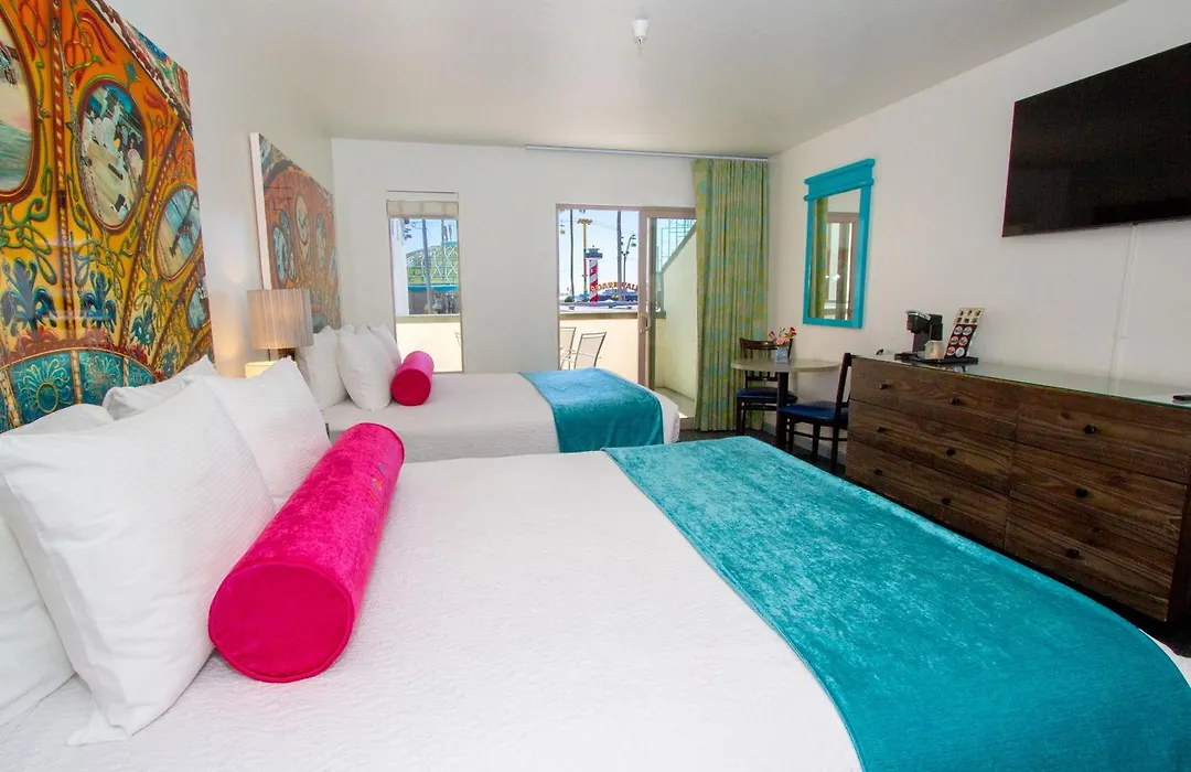 Carousel Beach Inn-1