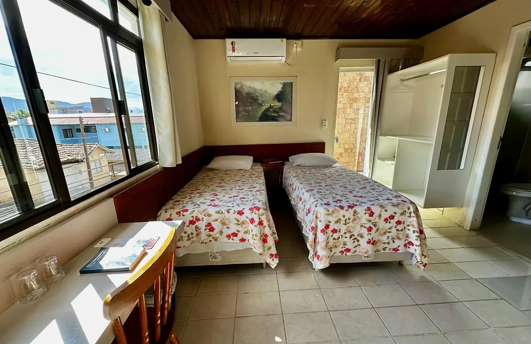 Lobo Hotel-1