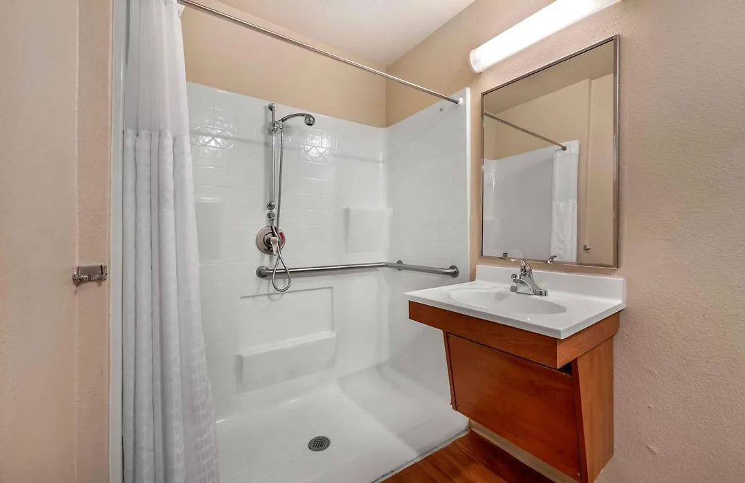 Extended Stay America Select Suites - Wichita - Airport-1