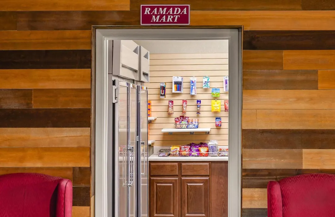 Ramada By Wyndham San Antonio Near Seaworld - Lackland Afb-1