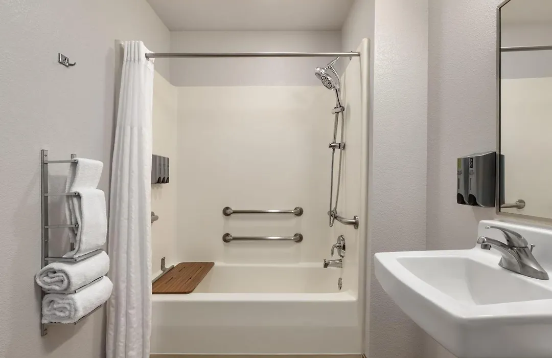 Microtel Inn & Suites By Wyndham Salt Lake City Airport-1
