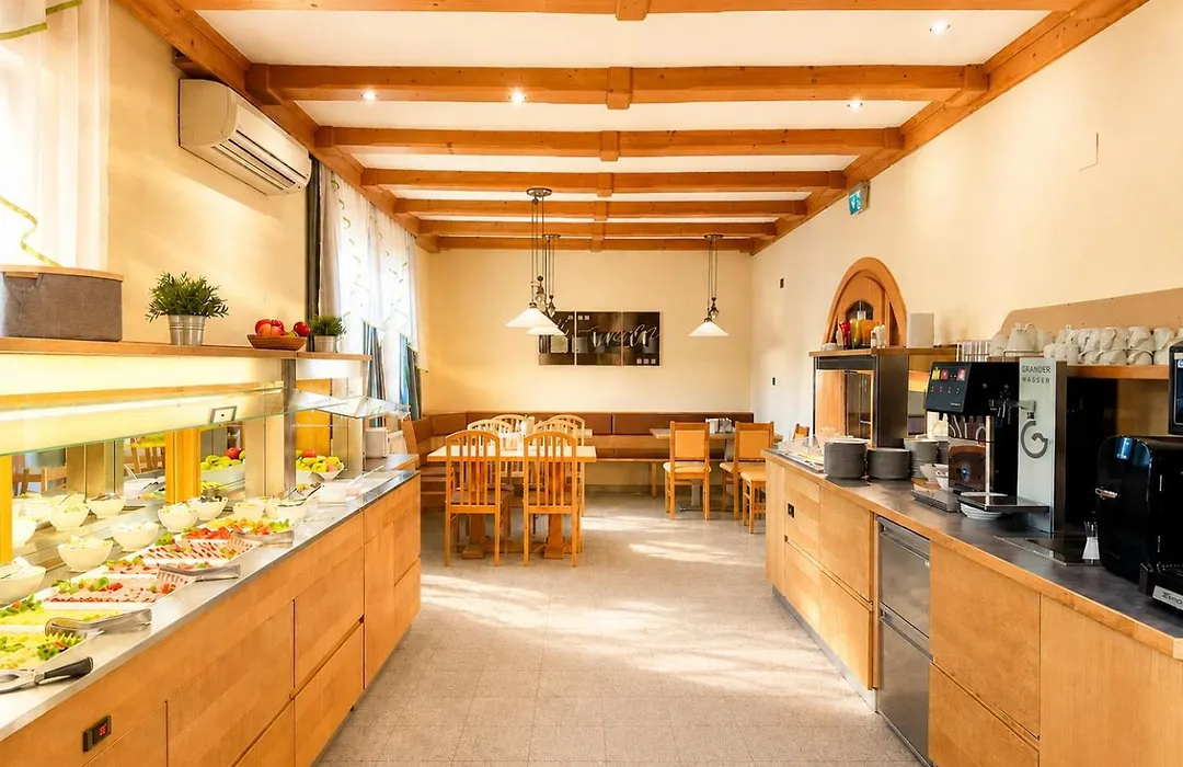 Hotel Schachenwald I Sauna I Aussenpool I Parkplatz-1