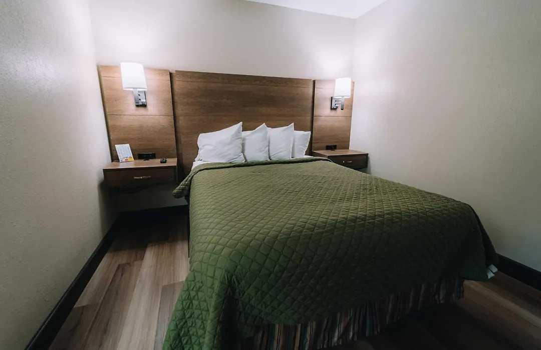 Riverside Motor Lodge - Pigeon Forge-1