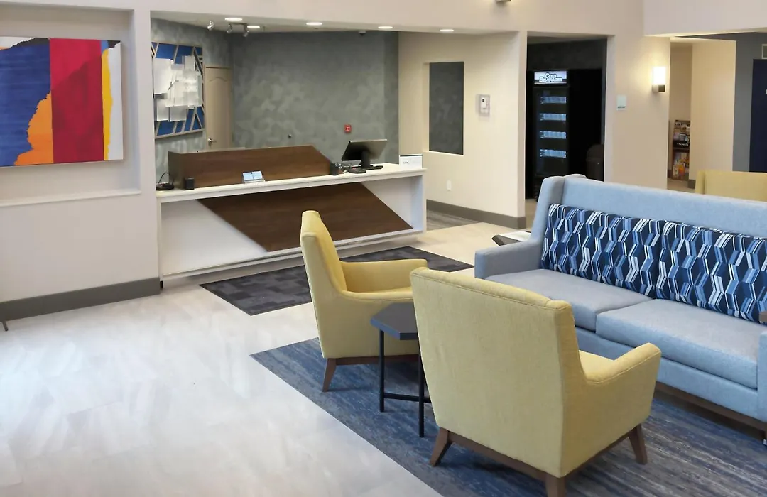 Holiday Inn Express & Suites Rapid City By Ihg-1
