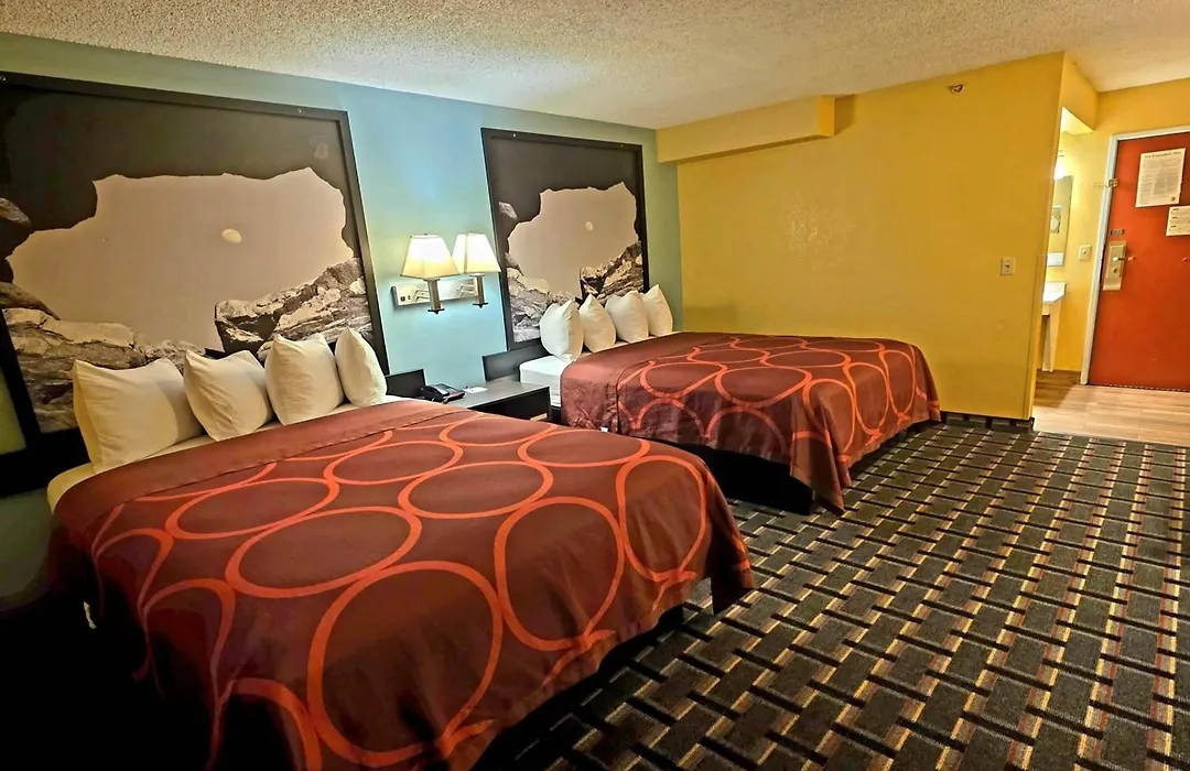 Super 8 By Wyndham Henderson North East Denver-1