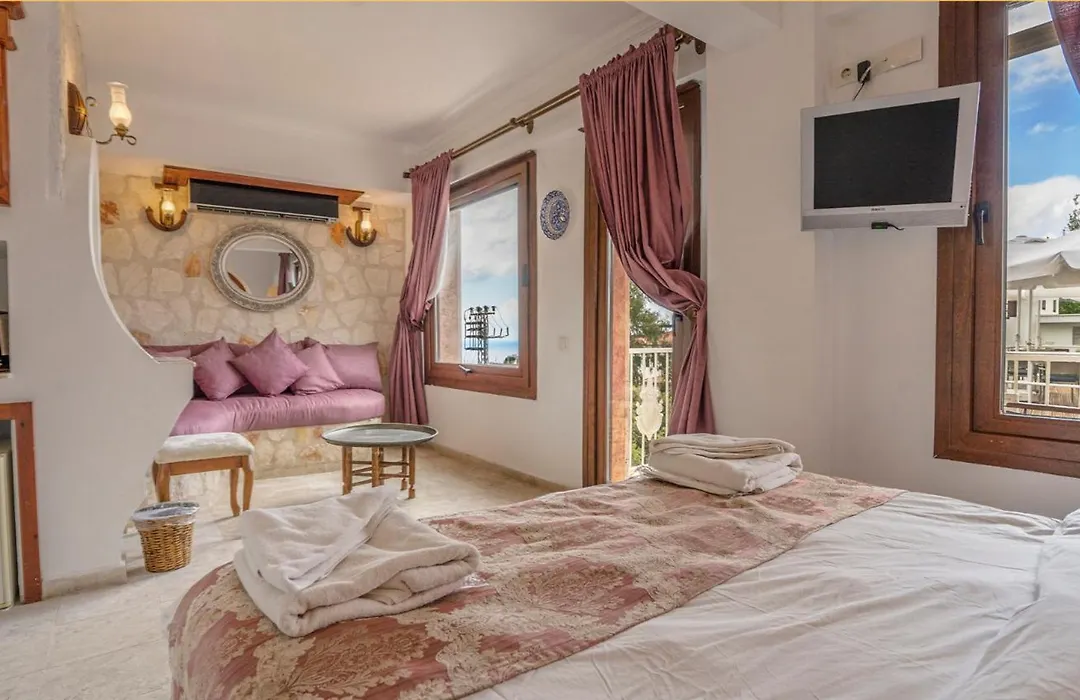 Oasis Hotel (Adults Only)-1