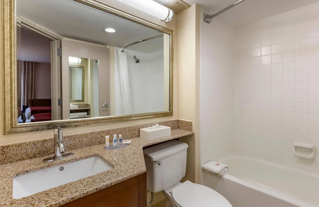 Comfort Inn Greensboro - Kernersville-1