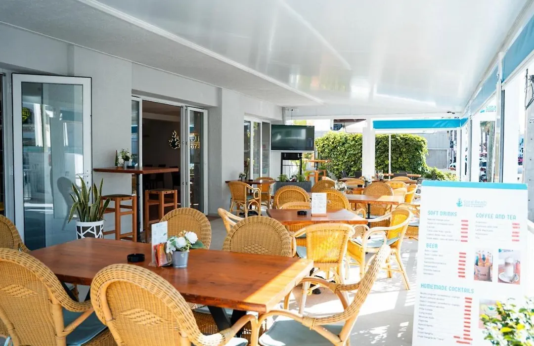 Coral Beach House & Food (Adults Only)-1