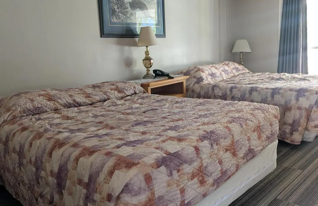 Lakeside Motel-1