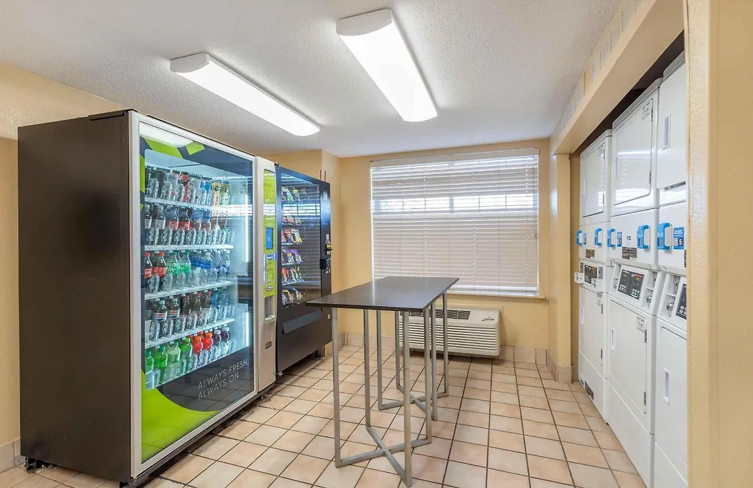 Extended Stay America Select Suites - Chicago - Lombard - Oakbrook-1