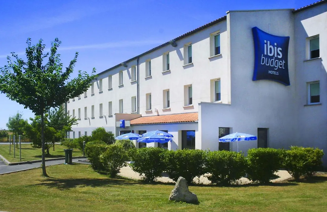ibis budget Niort - La Crèche-1