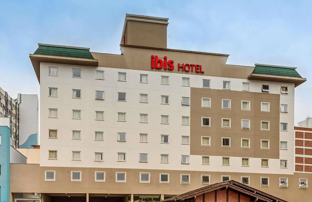 Ibis Blumenau-1