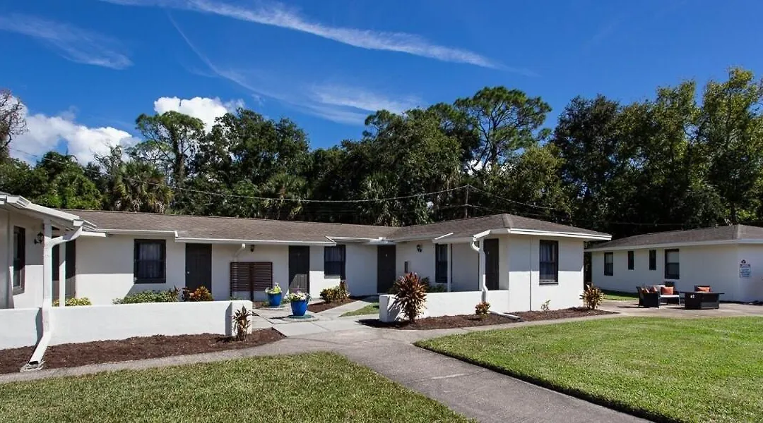 Travel Inn Of Titusville-1