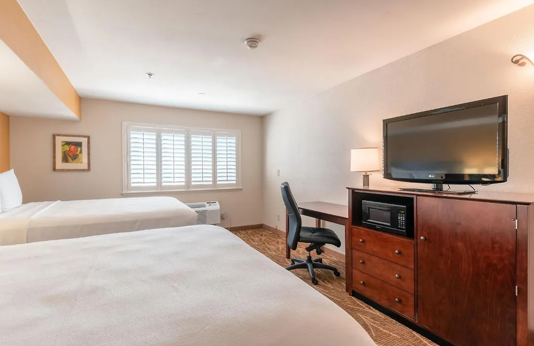 Governors Inn Hotel-1
