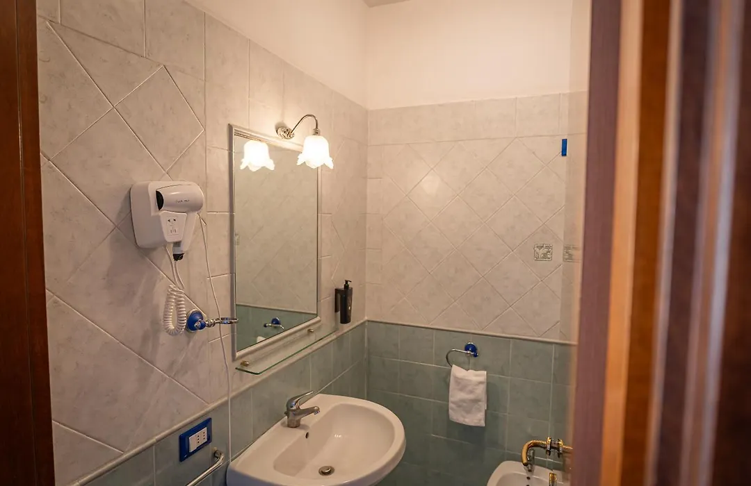 Hotel Max-1