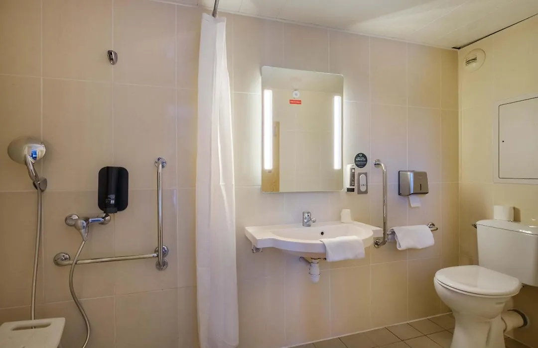 B&B Hotel Antibes Sophia Antipolis-1