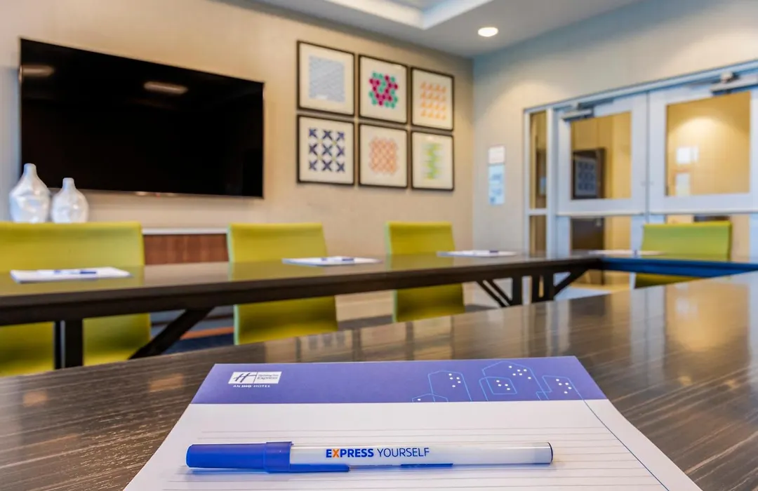 Holiday Inn Express & Suites - Phoenix Dwtn - State Capitol By Ihg-1