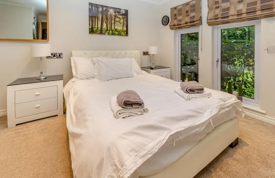 Ladera Retreat Lodges-1