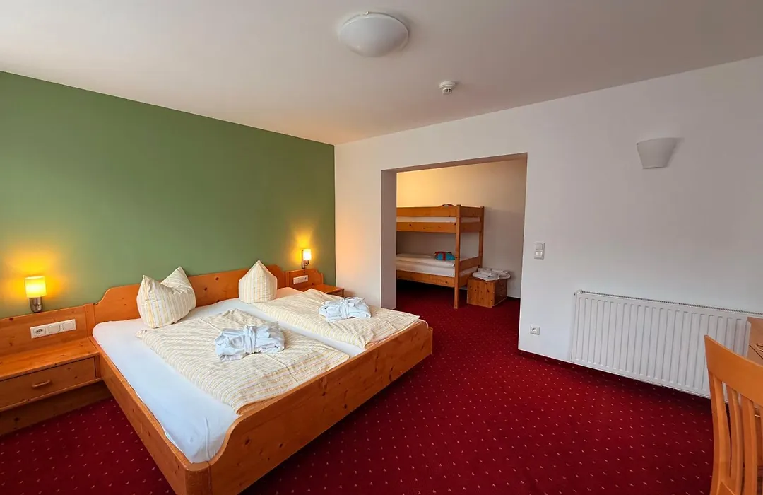Residenz Dunza Hotel Garni-1