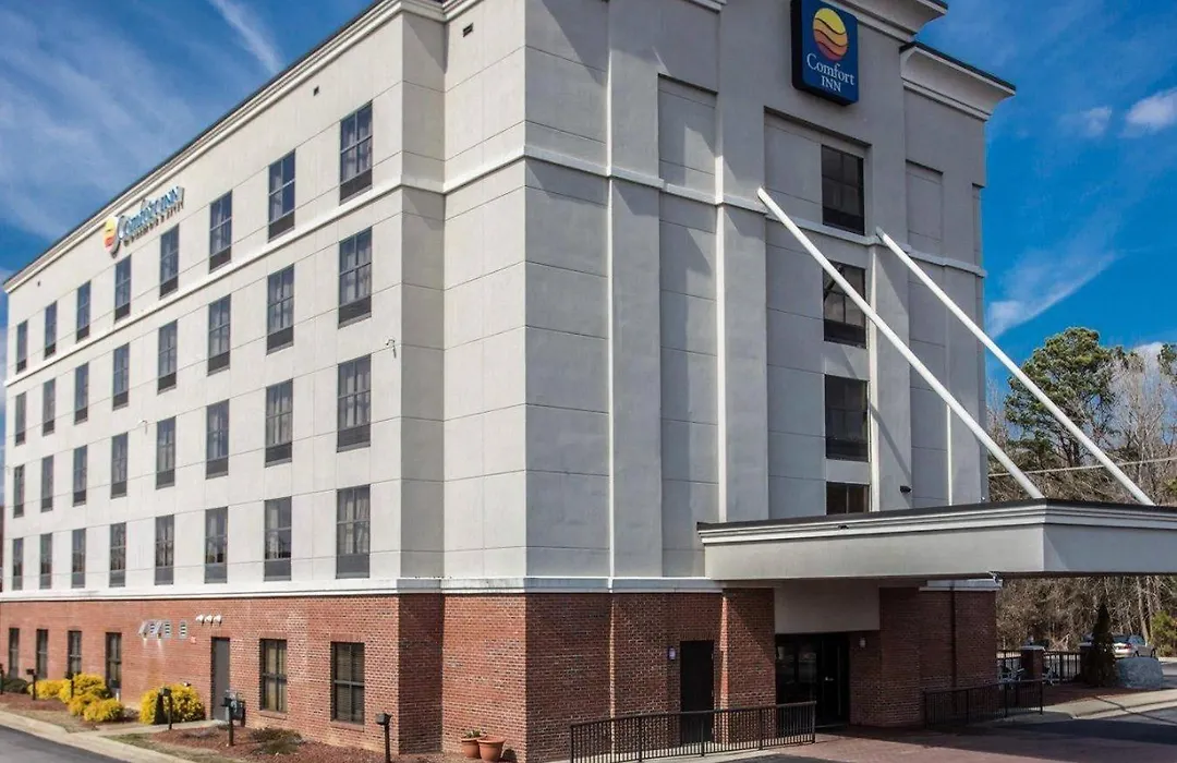 Comfort Inn & Suites Lumberton Central I-95-1